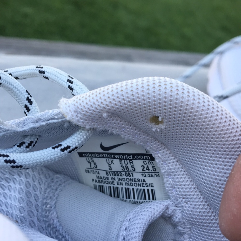 Nike white sneakers - Picture 4 of 8